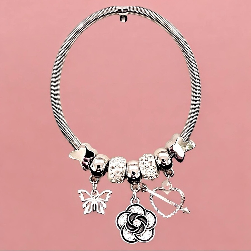 🆕 Isabella Silver Charm Bracelet with Elegant Design